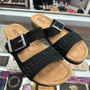 earth braided leather two‎ strap sandals women’s 10 new without tags